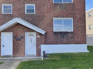 3312 Primrose Rd, Philadelphia, PA 19114