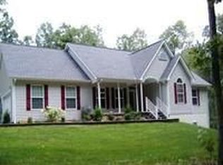 1937 Indian Park Rd, Monterey, TN 38574