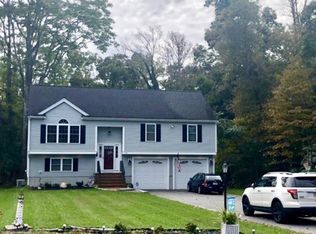 1148 Pleasant St, Brockton, MA 02301