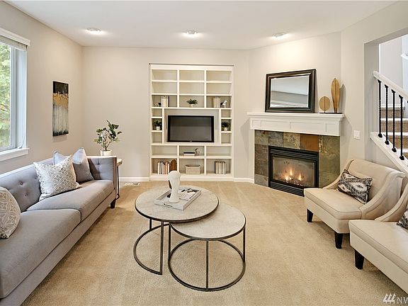 2nd image of 16199 SE 51st Pl