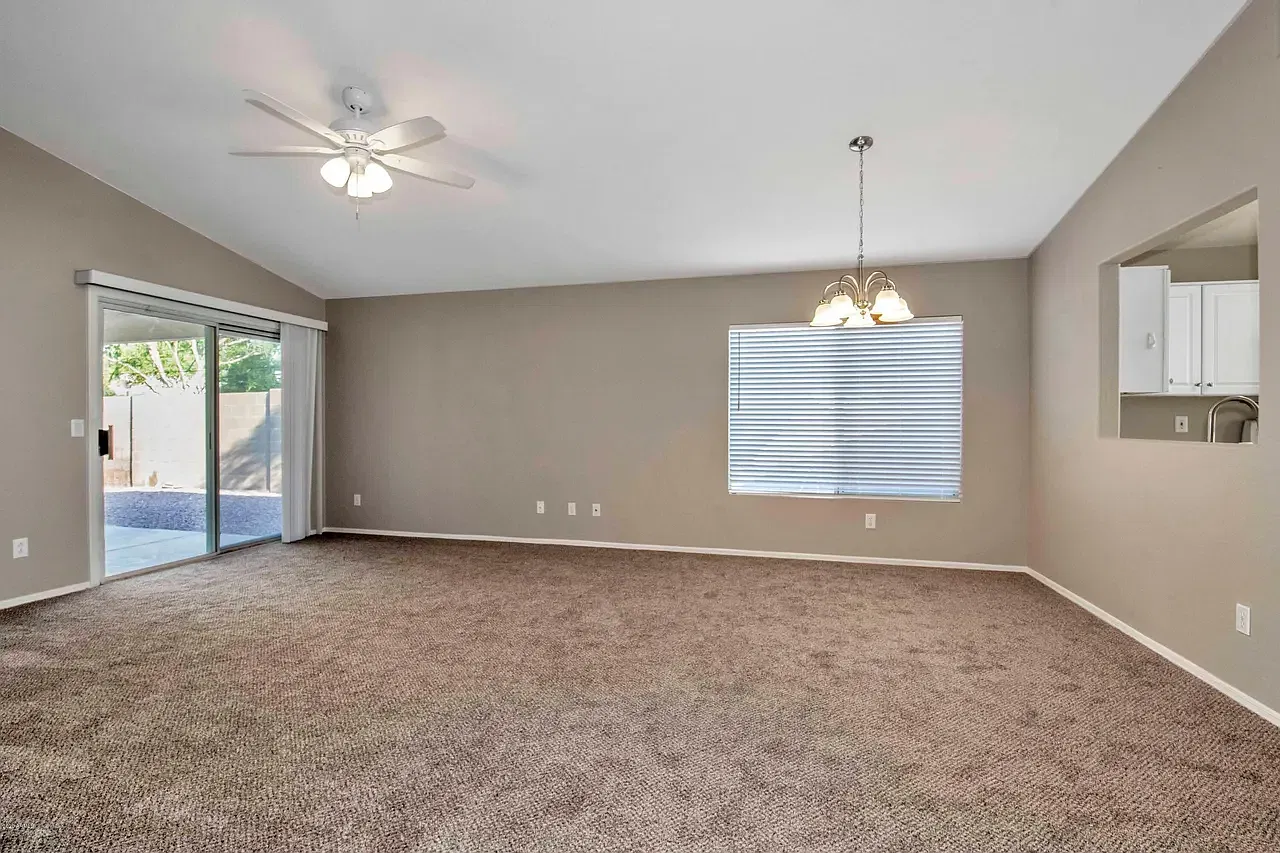 3 bed, 1548 sqft, $995 — Photo 4