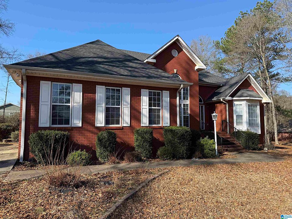 1st image of 15 Bell Brook Dr