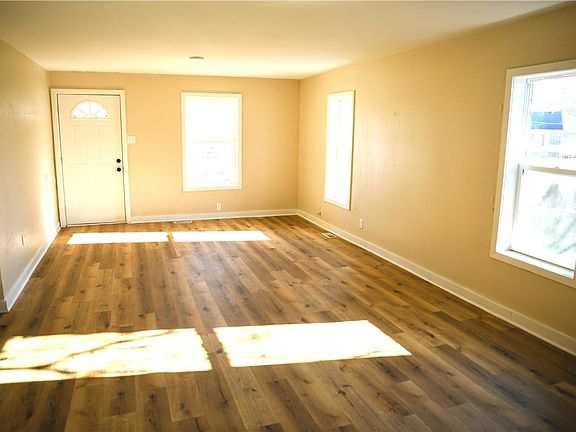 3rd image of 813 N 13th St