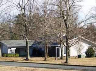 1214 Silverbrook Rd, Chester, SC 29706