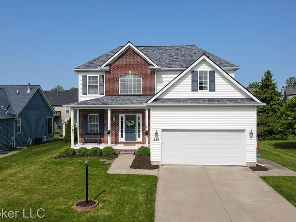 829 Star Dr, Davison, MI 48423