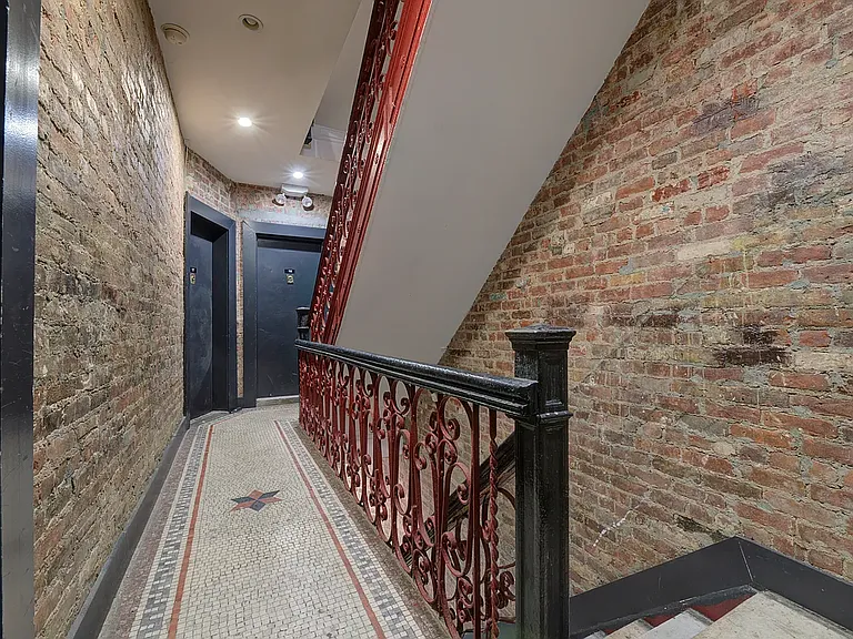 303 Broome St #9 — Photo 6