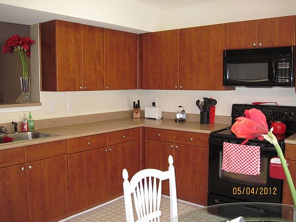 Plenty of Cupboard Space