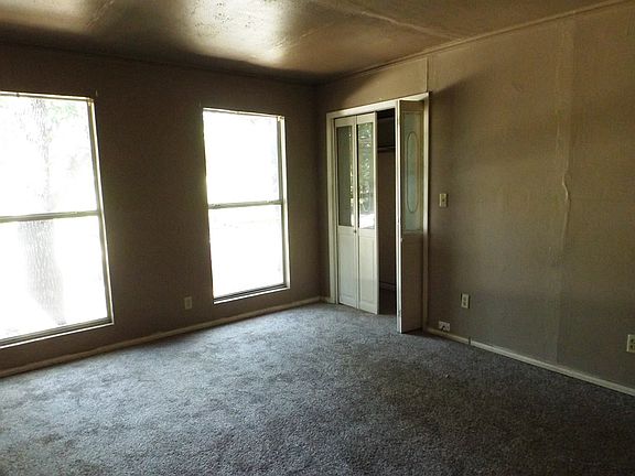 middle or master bedroom