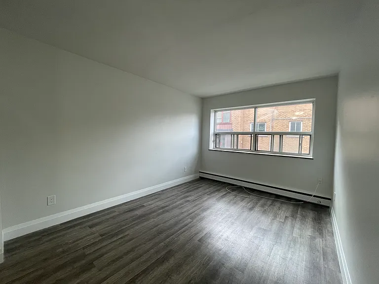 987 Mohawk Rd E #9 — Photo 5