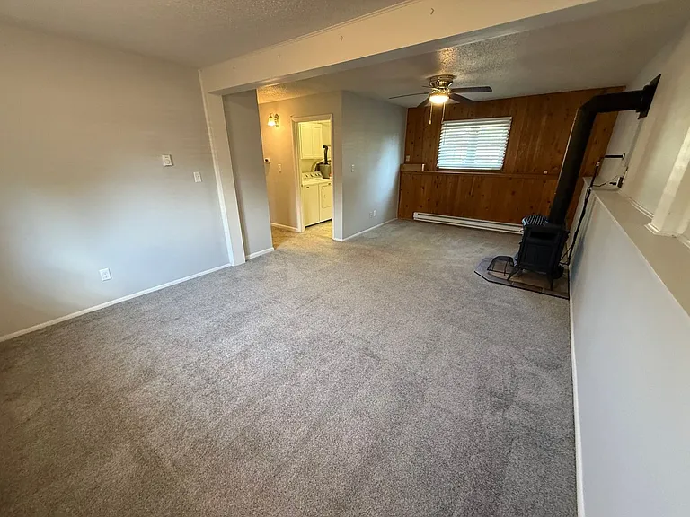 365 Bellvue Ave — Photo 30