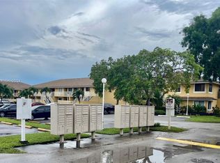 500 NW 210th St #200, Miami, FL 33169