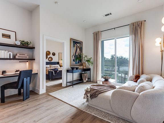 Pearl Bee Cave | Bee Cave, Texas | New Apartment Homes