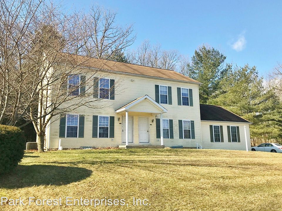 1st image of 3050 Carnegie Dr