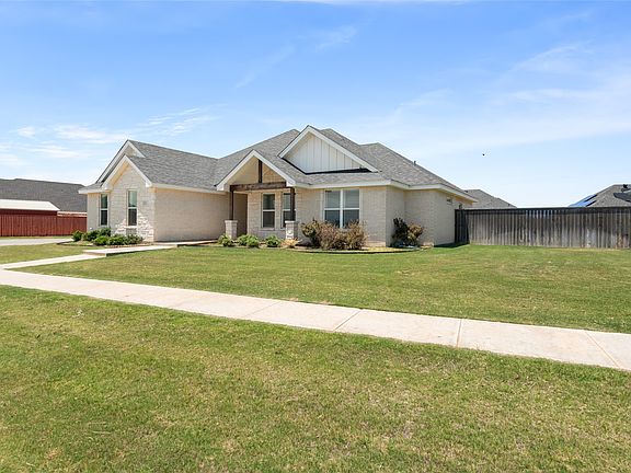 2nd image of 202 Blackhawk Dr