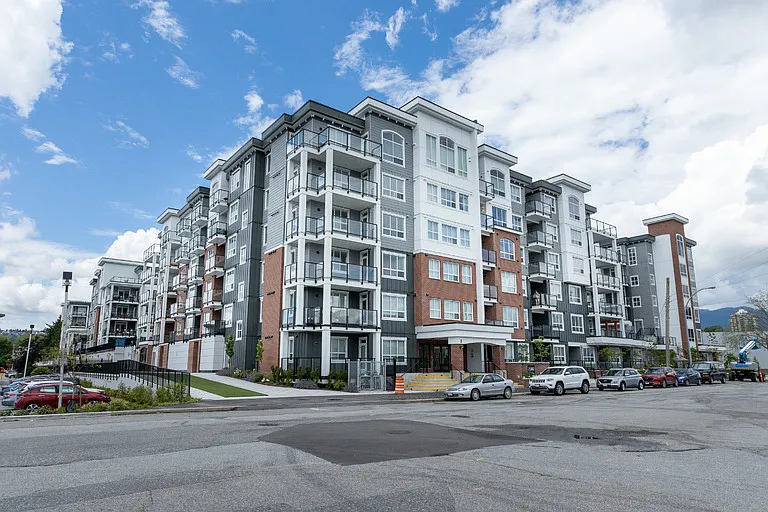 2180 Kelly Ave #1611 photo 1