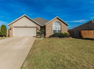 501 Crystal St, Lowell, AR 72745