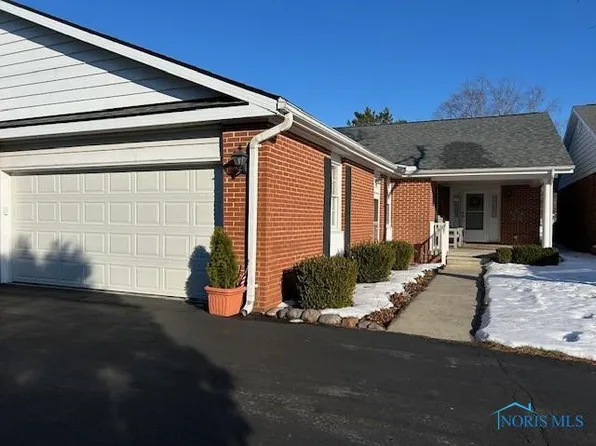 1427 Van Buren St APT 44, Fostoria, OH 44830