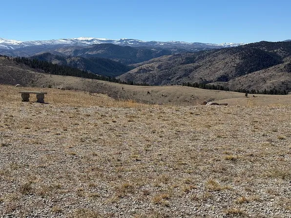 968 Turkey Roost Dr, Livermore, CO 80536