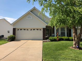 46 Green Park Ln #29A, O Fallon, MO 63366