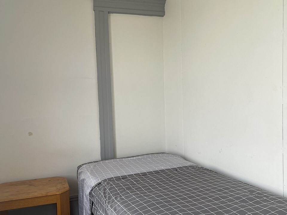 1st image of 1005 Arizona Ave #7