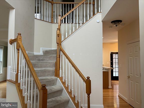 2nd image of 41952 Loker Ct