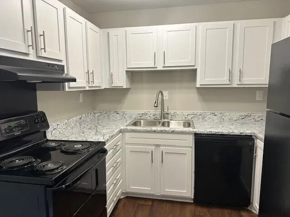 Patrician Terrace Apartment Homes