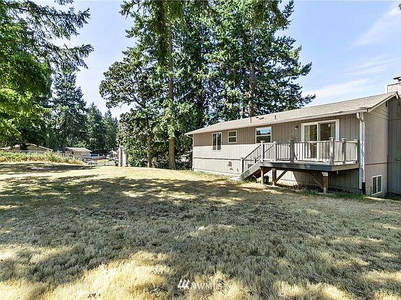5th image of 412 189th Street Ct E