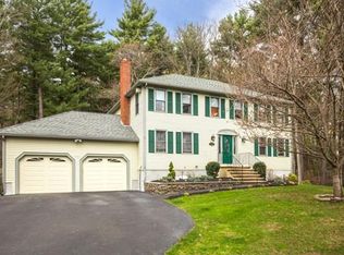 5 Gatehouse Ln, Wilmington, MA 01887