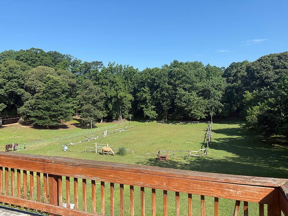 1st image of 4746 Mountain Rd