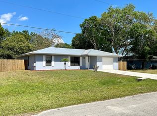 307 SW De Gouvea Ter, Port Saint Lucie, FL 34984