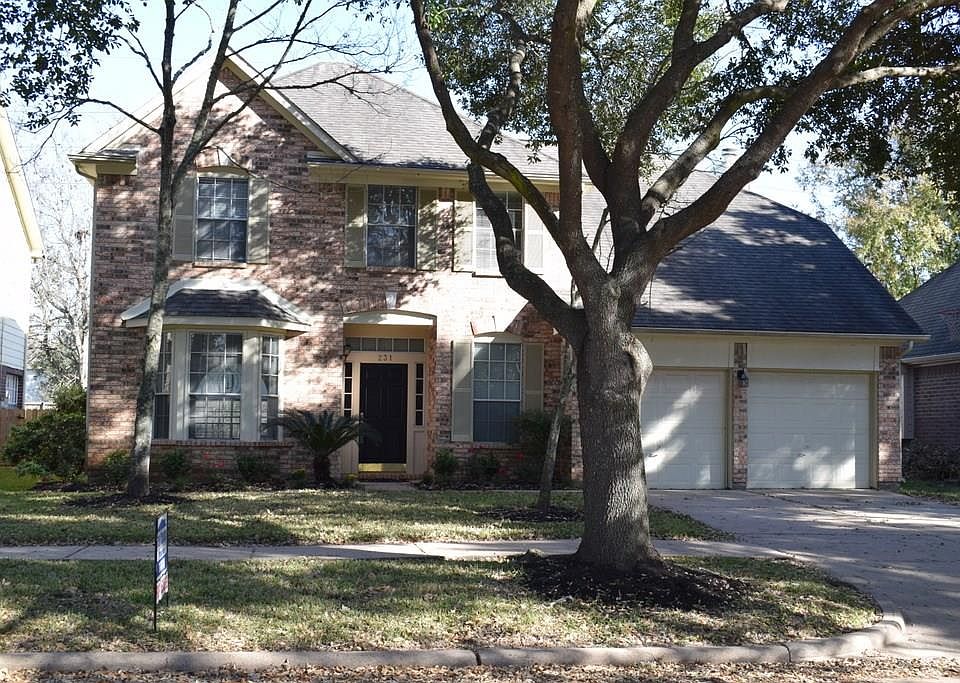 1st image of 231 Scarlet Maple Dr