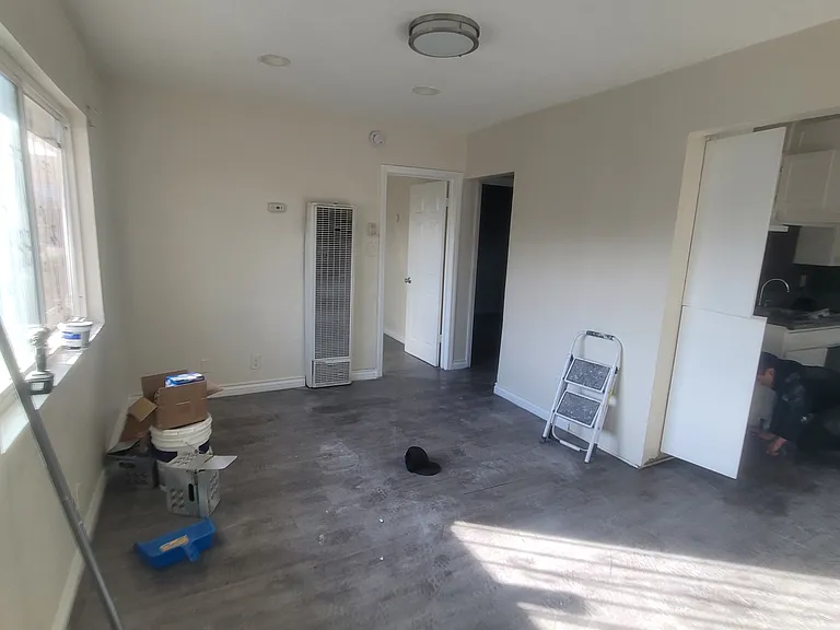 7418 S Main St #2 — Photo 6