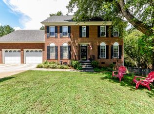 1113 Albemarle Ln, Knoxville, TN 37923
