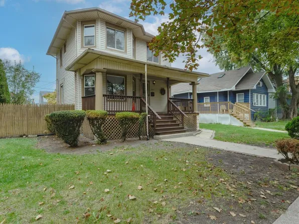 820 S 17th Ave, Maywood, IL 60153