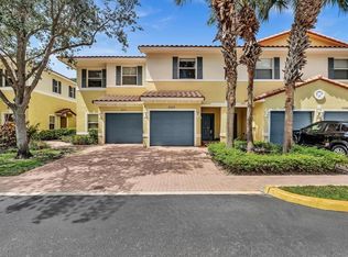 2529 NW 31st Ct, Oakland Park, FL 33309