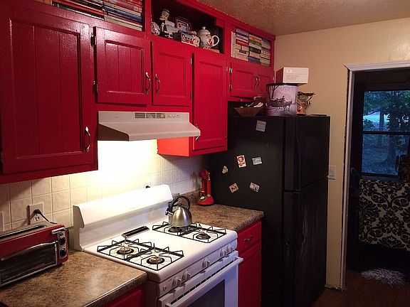 4th image of 5925 Sumter Dr