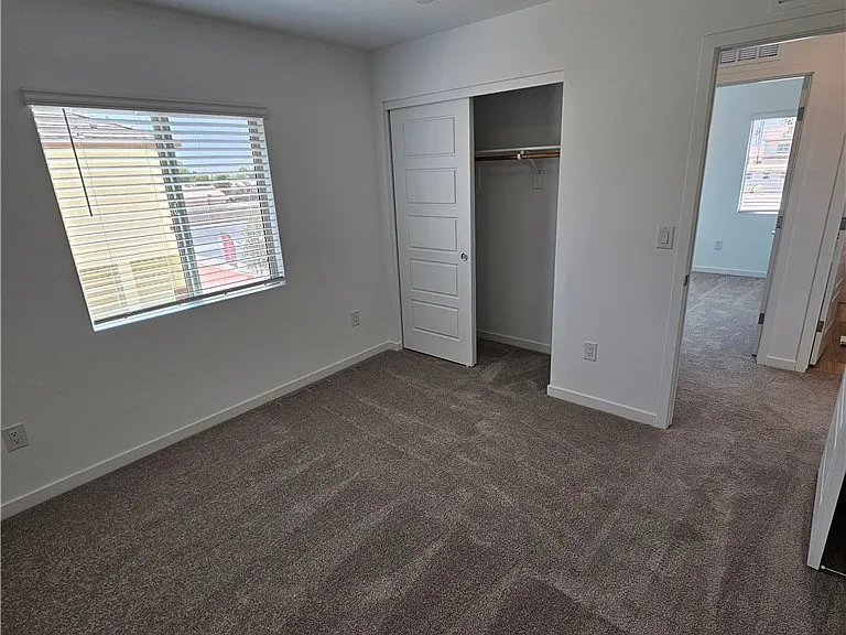 2112 Abraham Ave — Photo 36