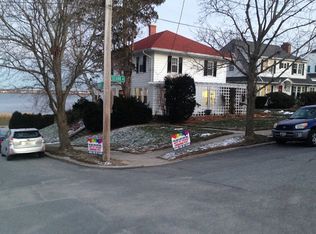 16 Windsor Rd, Cranston, RI 02905