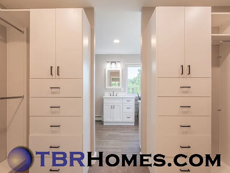 8635 W Tennessee Pl — Photo 14