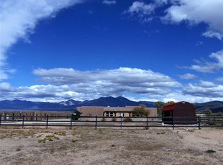 43A W Romero Rd, Ranchos De Taos, NM 87557