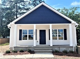 405 N King Ave, Dunn, NC 28334