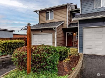 563 NE Kettle Street #D1, Oak Harbor, WA, 98277