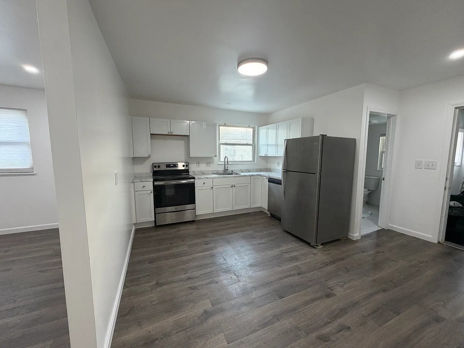 61 Orient St — Photo 1