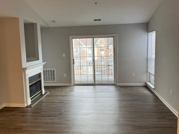 2503 Coach House Way APT 3A, Frederick, MD 21702