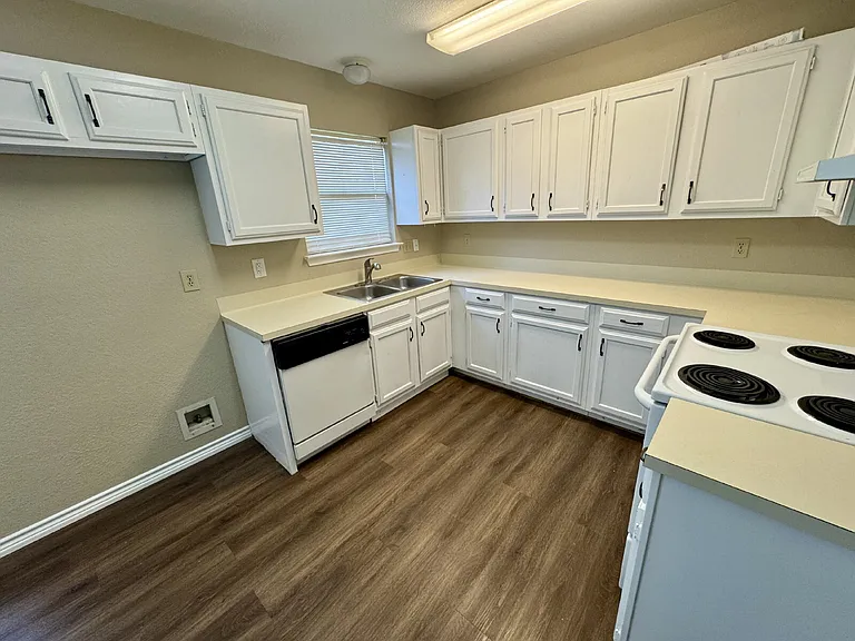 7206 Smokey Hill Rd — Photo 8