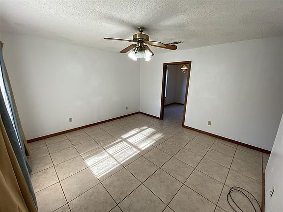 2nd image of 5595 Osceola St