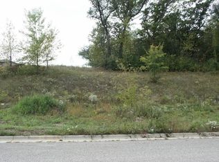 5011 Southern Pl SW, Rochester, MN 55902