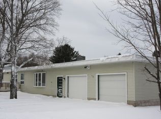 1465 Center St, Munising, MI 49862