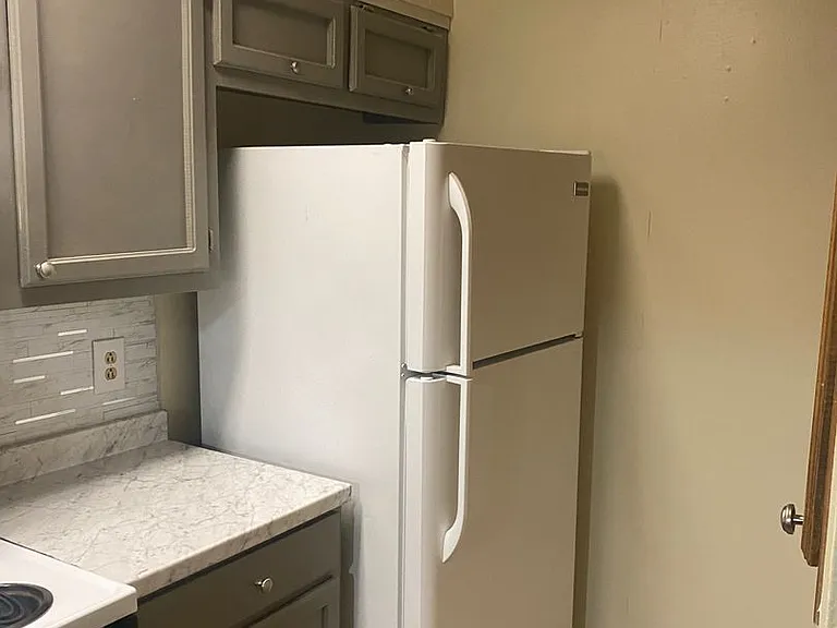 1346 Jade Ave — Photo 3