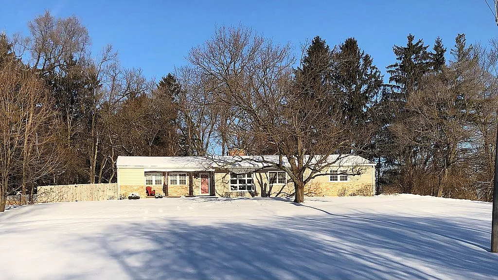 4N602 Brookside West Dr photo 1